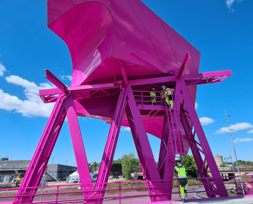 bLINK in Göteborg: Die Montage auf der Brücke erfolgte unter strengen Sicherheitsauflagen