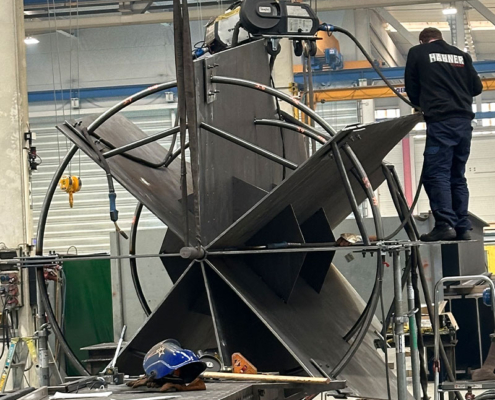 Herstellung der komplexen Stahlbauteile für die neue Haube des Fuldaer Stadtschlosses