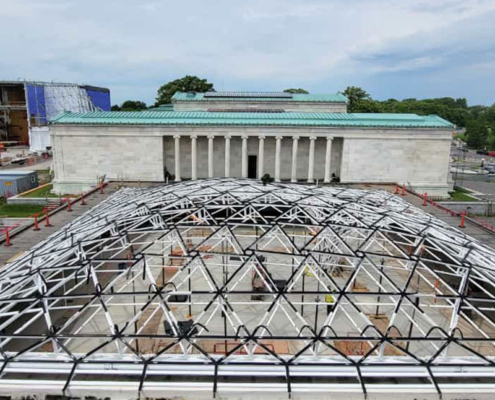 Rohbau bei der Montage: Glasdach Common Sky in Buffalo, USA